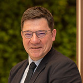 Julien CHOMONT - ATELIERS ELECTRIQUE DE FRANCE Julien CHOMONT - ATELIERS ELECTRIQUE DE FRANCE